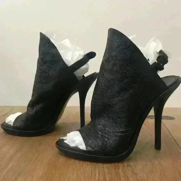Balenciaga heels NWOT - Picture 7 of 7